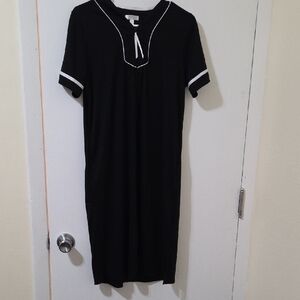 Secret Treasures black Short Sleeve Knit robe with white Piping Small 4-6